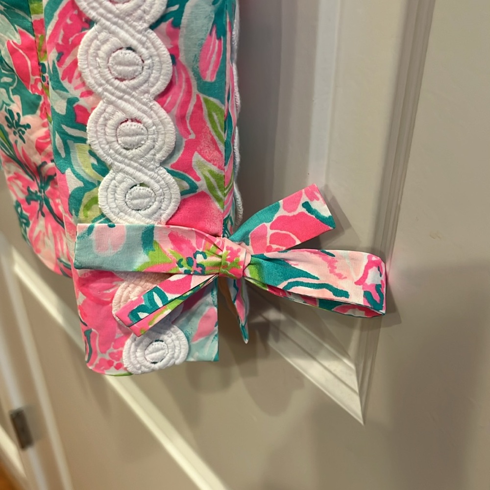 Beautiful only worn twice size 4 Lilly Pulitzer cotton dress. - Picture 4 of 7